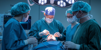 Cirurgia Transesfenoidal: A Técnica Minimamente Invasiva para Remoção de Macroadenomas